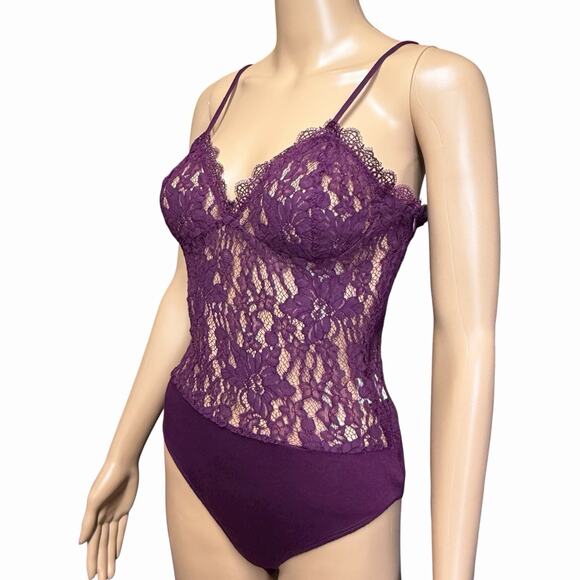 Forever 21 Lace Bodysuit Purple Sheer Floral Stretch Spaghetti Strap Women’s M - Picture 1 of 12
